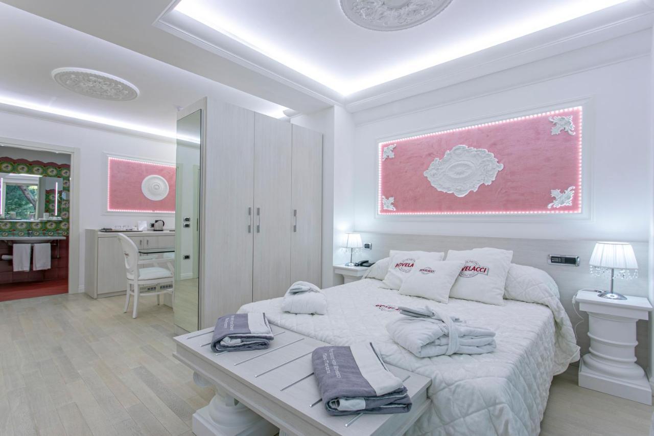 Boutique Paradiso Bovelacci Milano Marittima