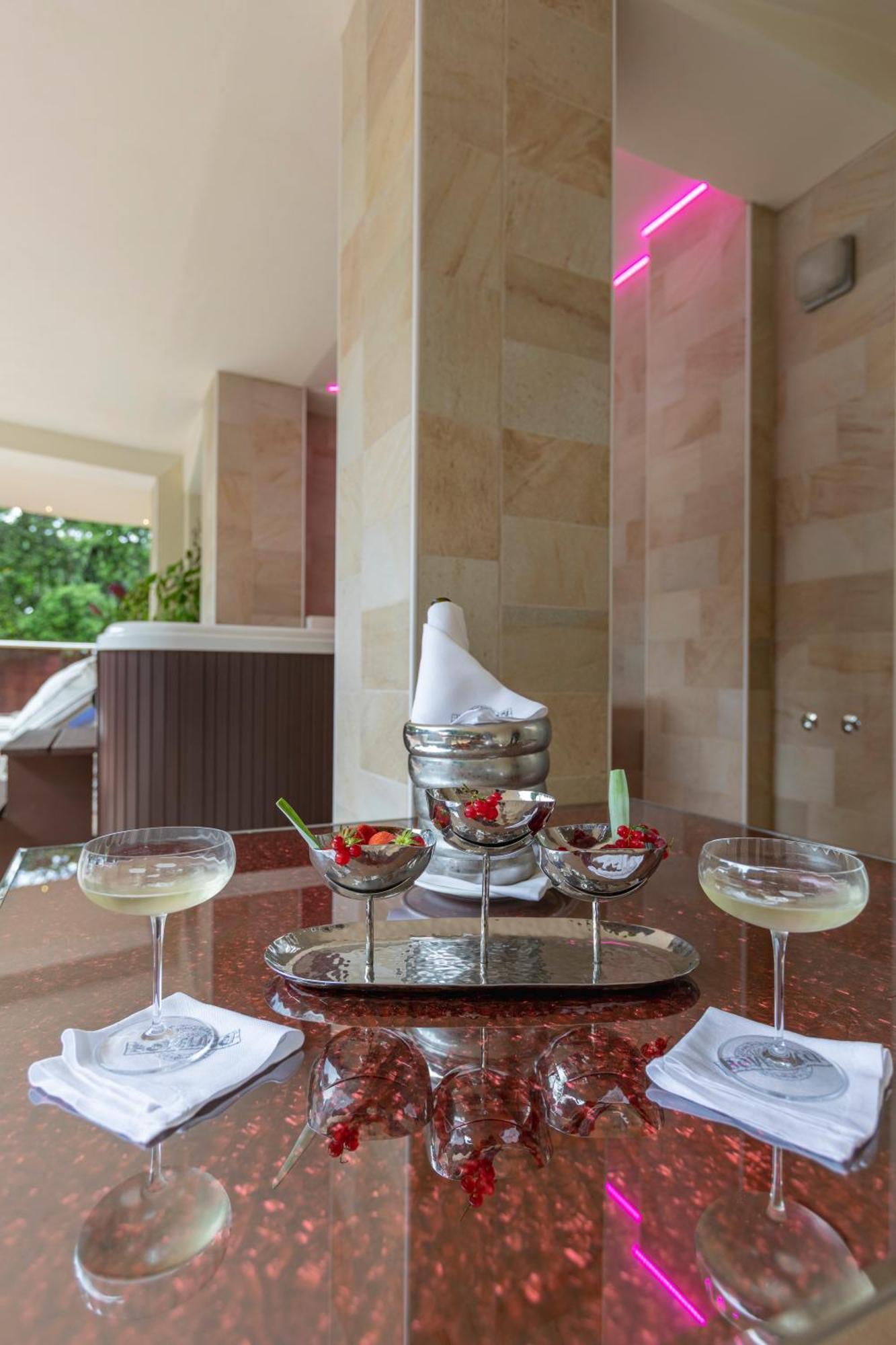 Boutique Paradiso Bovelacci Milano Marittima