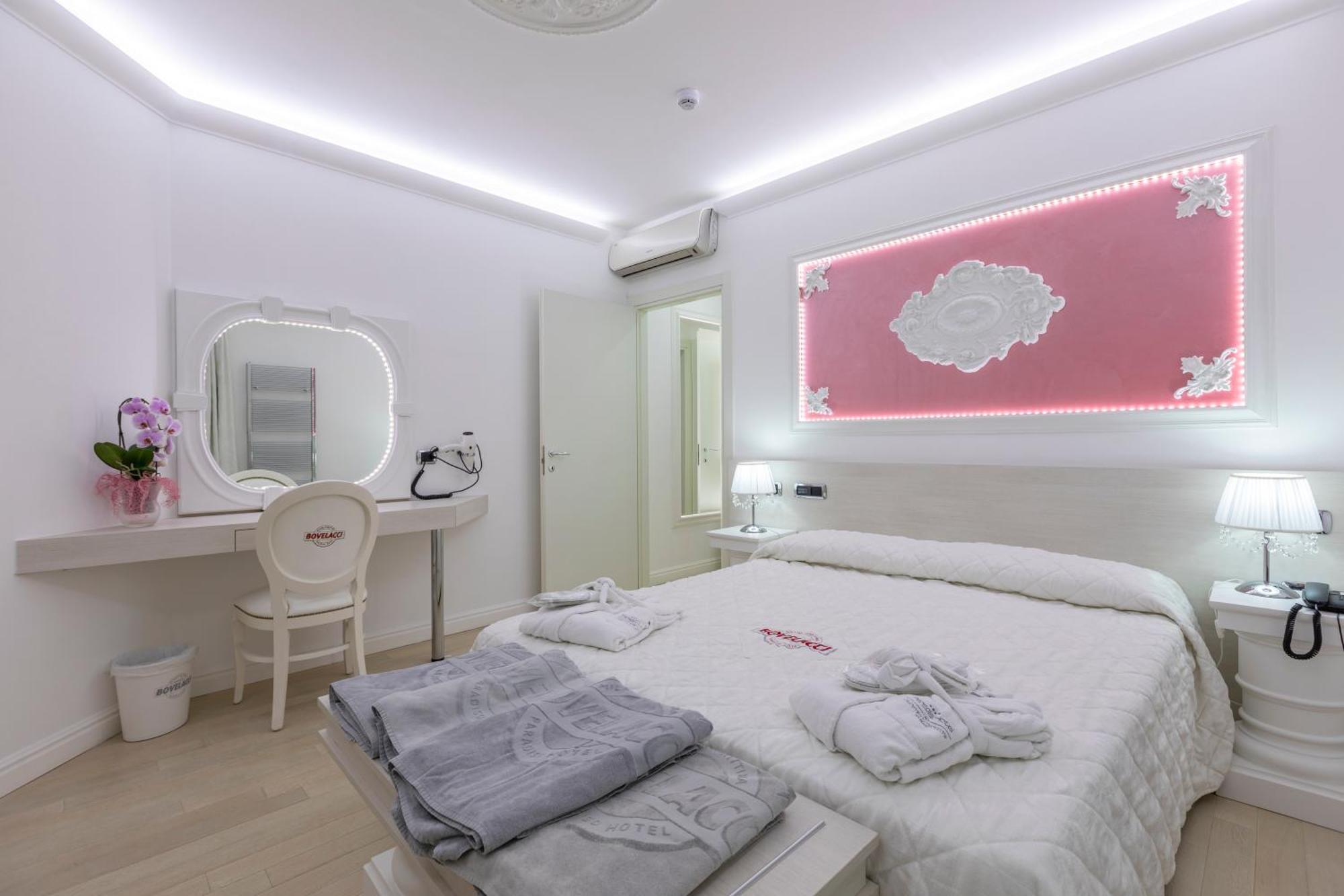 Boutique Paradiso Bovelacci 5*